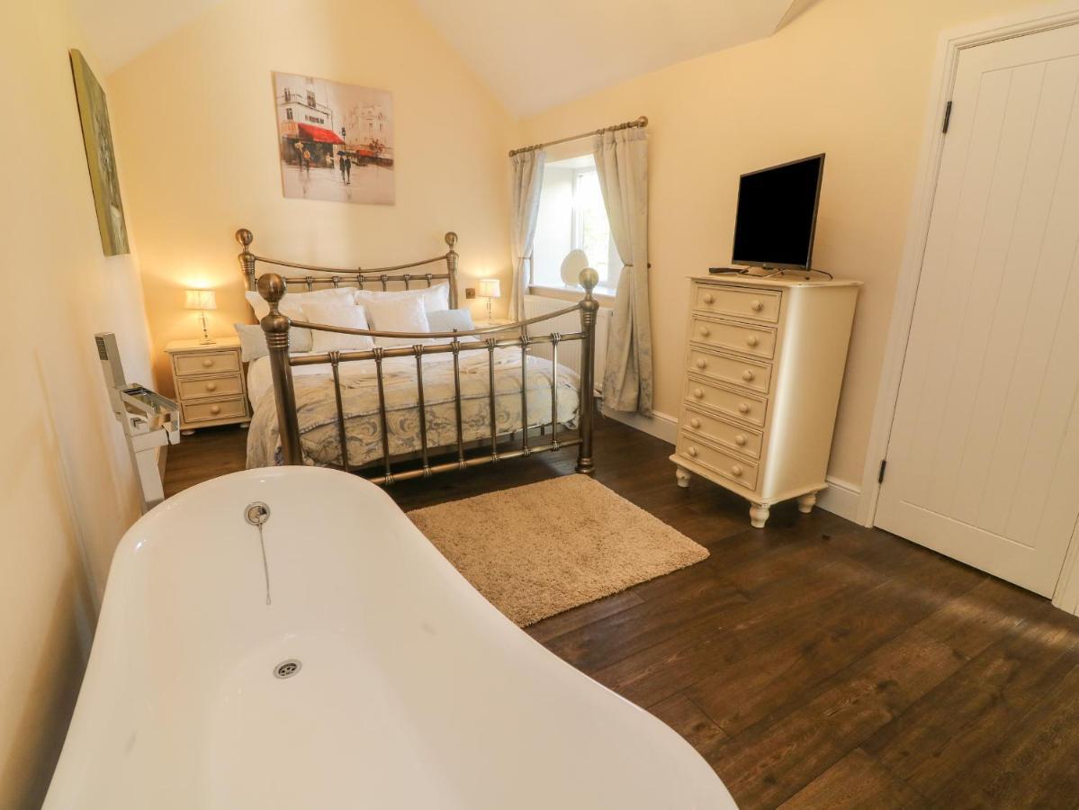 Beckside Cottage คีธลีย์ ภายนอก รูปภาพ